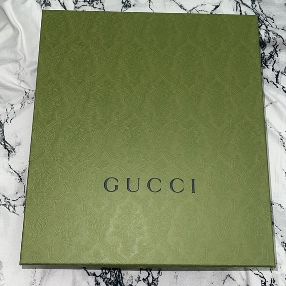 Gucci authentic boots Snake logo on bottom Worn once With shoe bags and box. - Picture 2 of 9